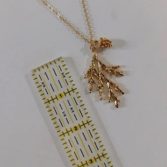 NEW! Gold Pinecone Pine Bough Pendant Necklace Nature Outdoors Trees Evergreen - Picture 4 of 9